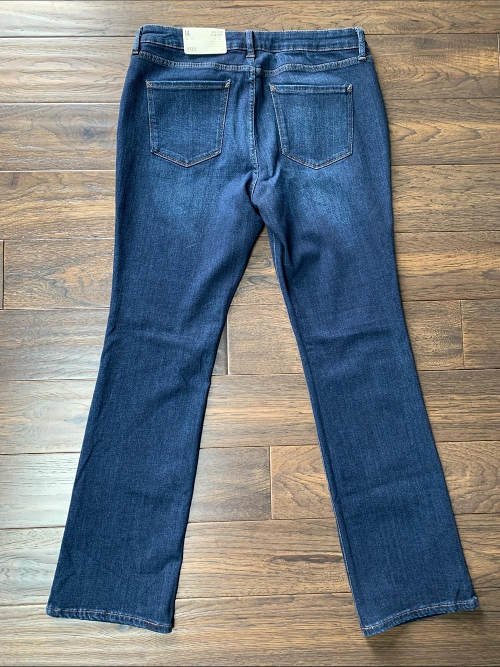 a.n.a Women’s Mid-rise Dark Blue Boot-Cut Jeans. Brand New with tags. Size:14. - Picture 7 of 8